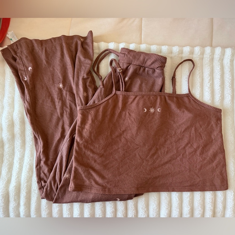 Gilly Hicks Brown Pajama Set with Celestial Design